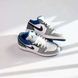 White Air Jordan Nike Sneakers
