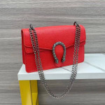 Red Chain Hand Fashion Handbag